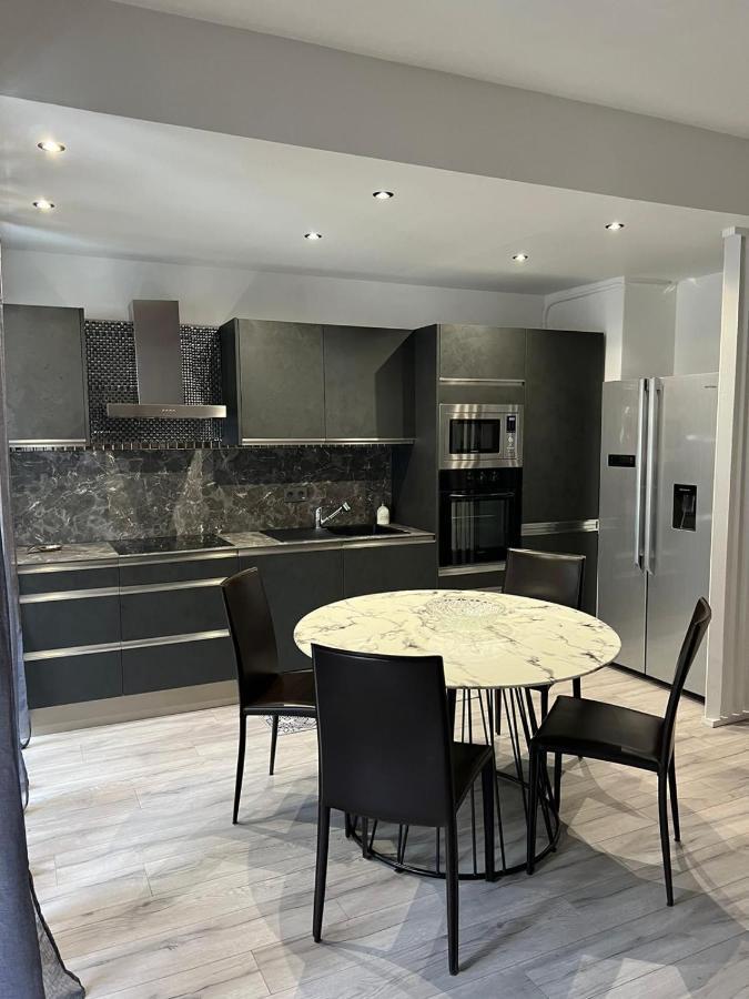 Gorgeous 2 Bedrooms Holiday Apartement Nice Exterior photo