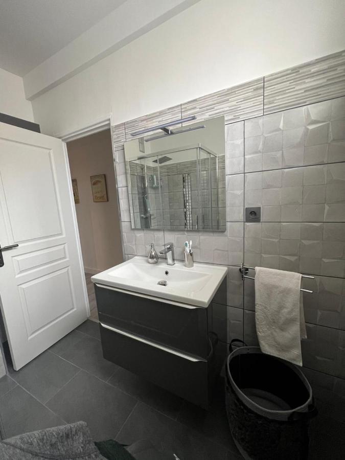 Gorgeous 2 Bedrooms Holiday Apartement Nice Exterior photo