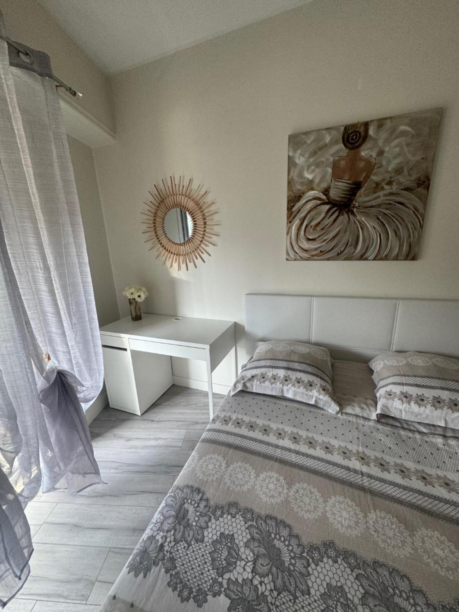 Gorgeous 2 Bedrooms Holiday Apartement Nice Exterior photo